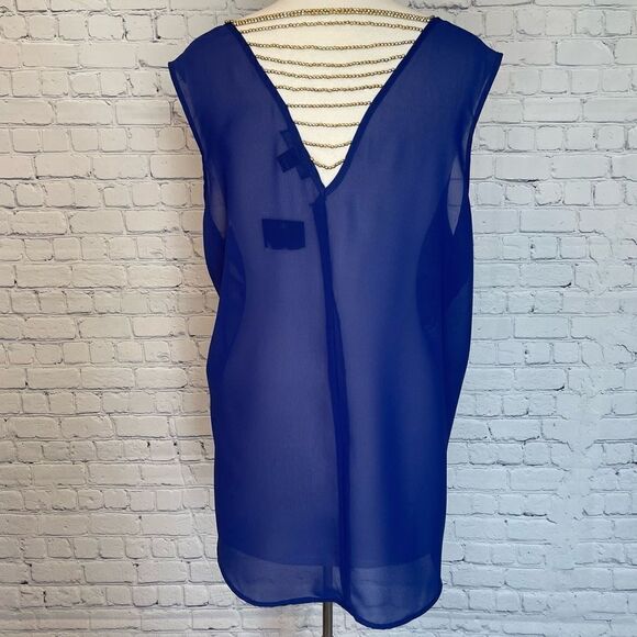 Sheer Tunic Style Top - Picture 2 of 5